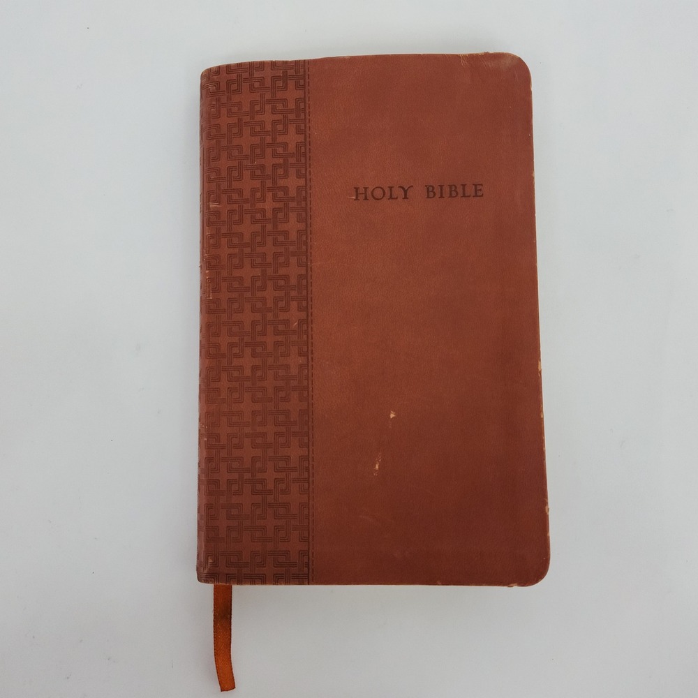 Tyndale NLT Holy Bible Personal Size Slimline Edition TuTone Brown 9781414364674 - Picture 2 of 6